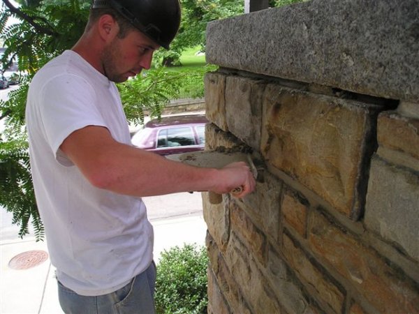 Cleaning of brick exterior and tuck pointing 